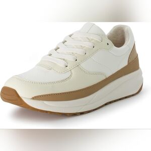 Cushionaire Women's White and Tan Sneakers